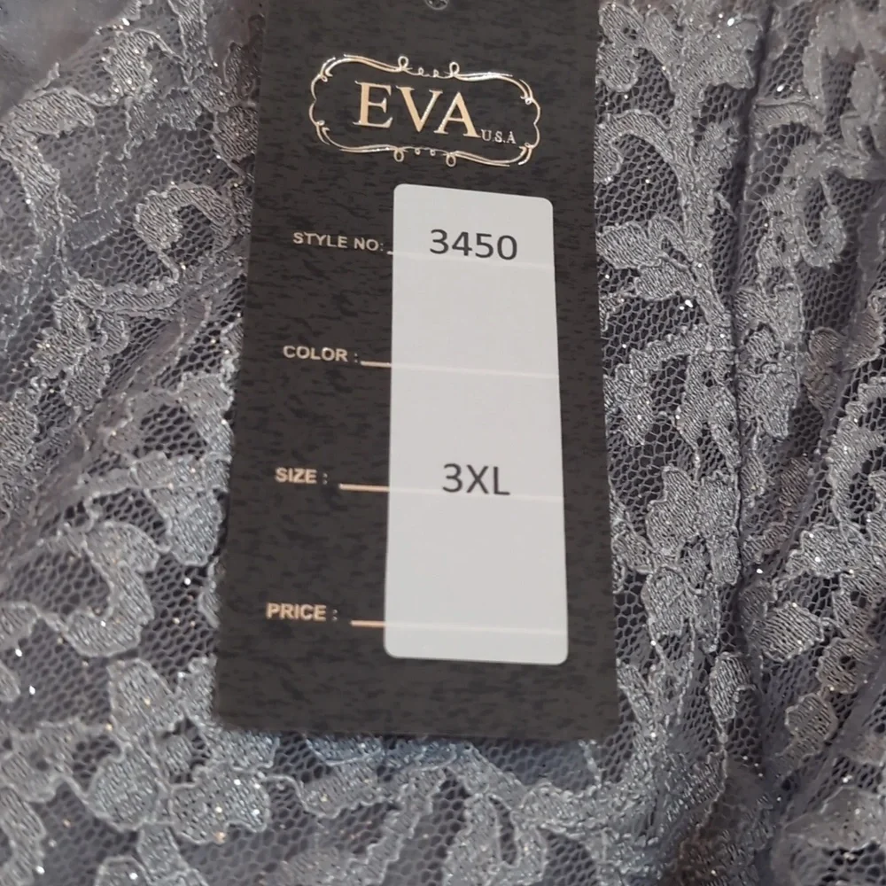 Gray Lace Robe - Picture 4 of 5